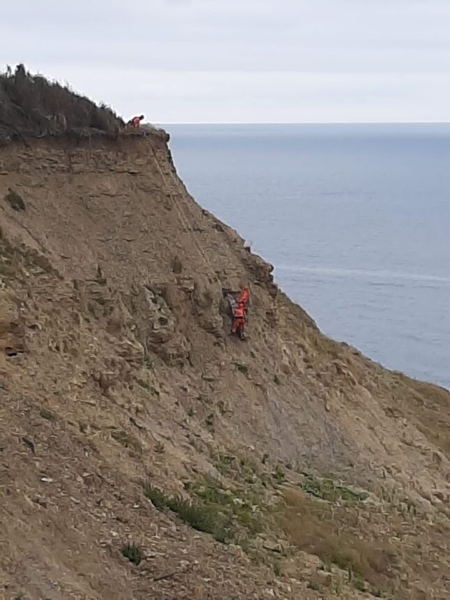 Major incident response at cliffs Bridport