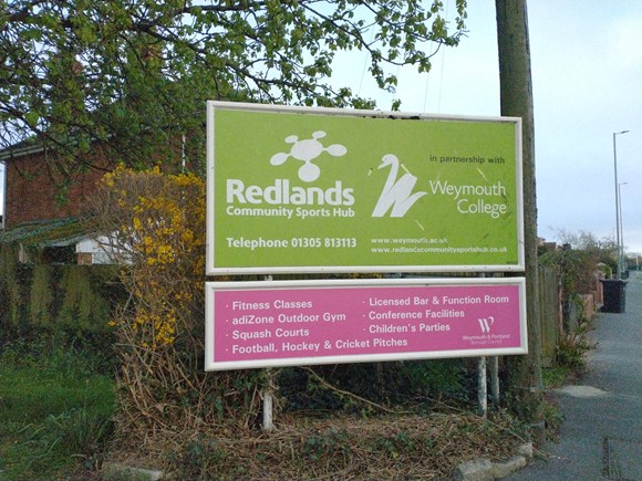Redlands Coimmunity Centre sign