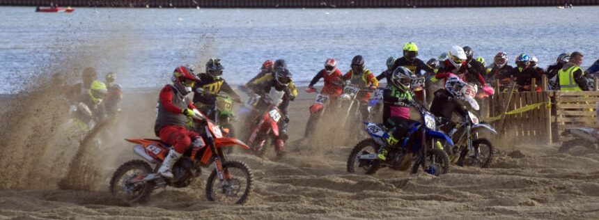 Weymouth Beach Motox 2021.