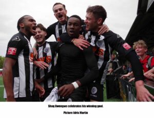 Shaq Gwengwe celebrates his winning goal