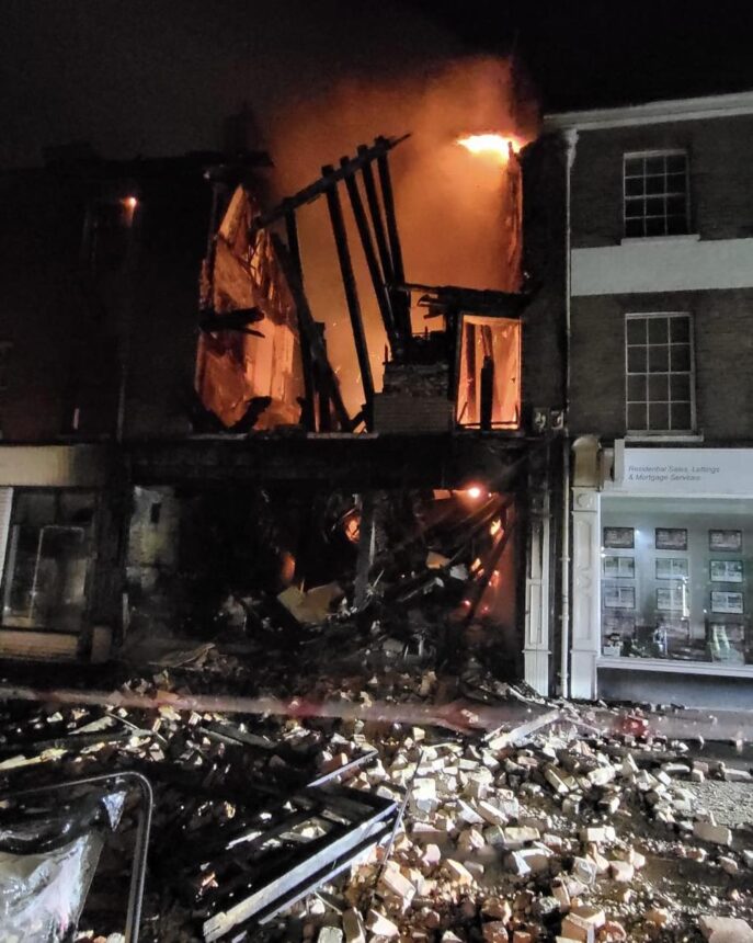 Fire destroys much loved cafe