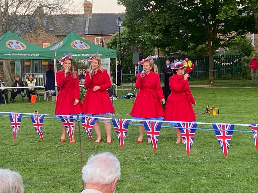 The Decadettes