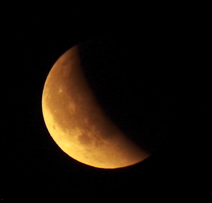 The Blood Moon seen from Hardy's Monument