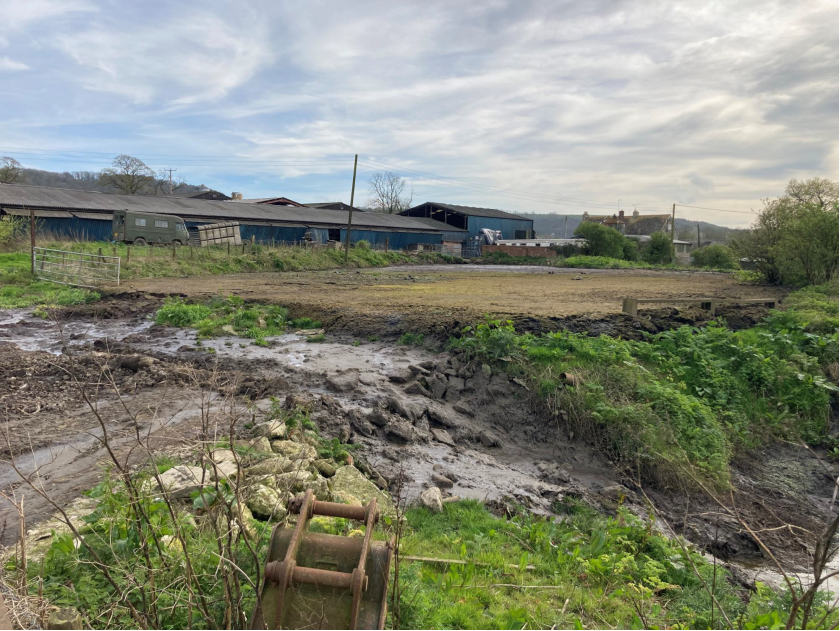 Manor slurry pollution
