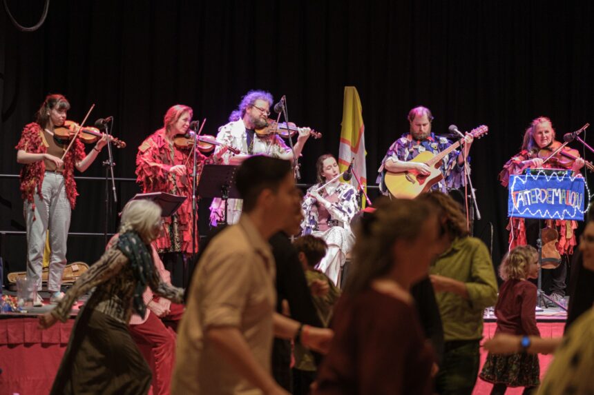 Folky fun in Dorchester this weekend