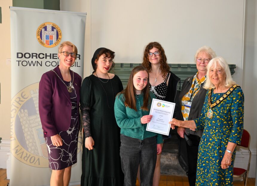 Dorchester Town Council, Car Boot tea presentations.Picture: Finnbarr Webster
