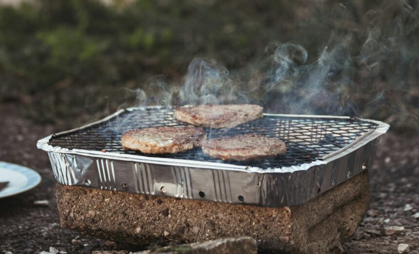 Local retailers urged to suspend disposable barbecue sales during extreme heat
